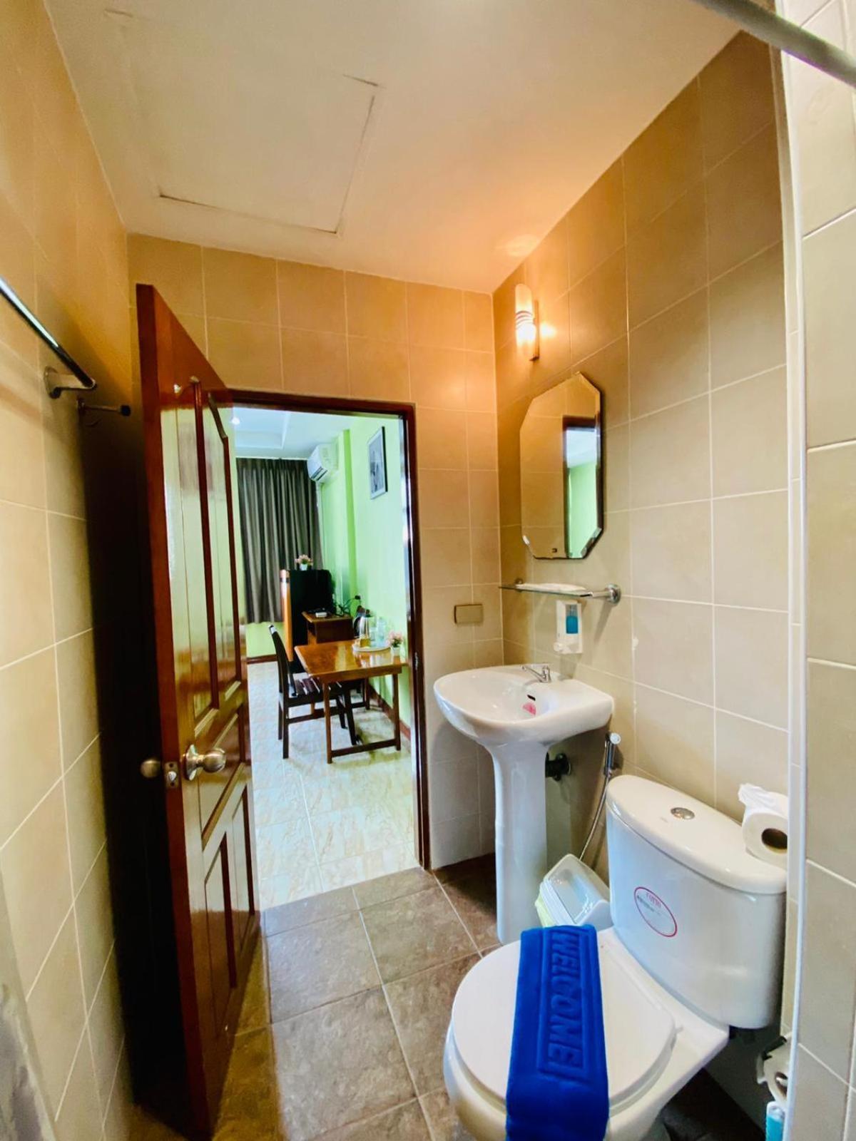 Bt Hotel Kata Beach エクステリア 写真